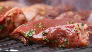 Mariniertes Stück Fleisch