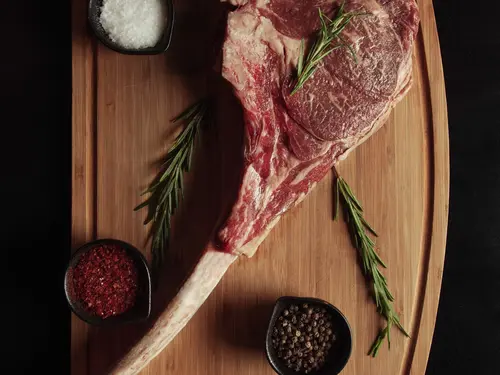 Tomahawk-Steak vom Angus